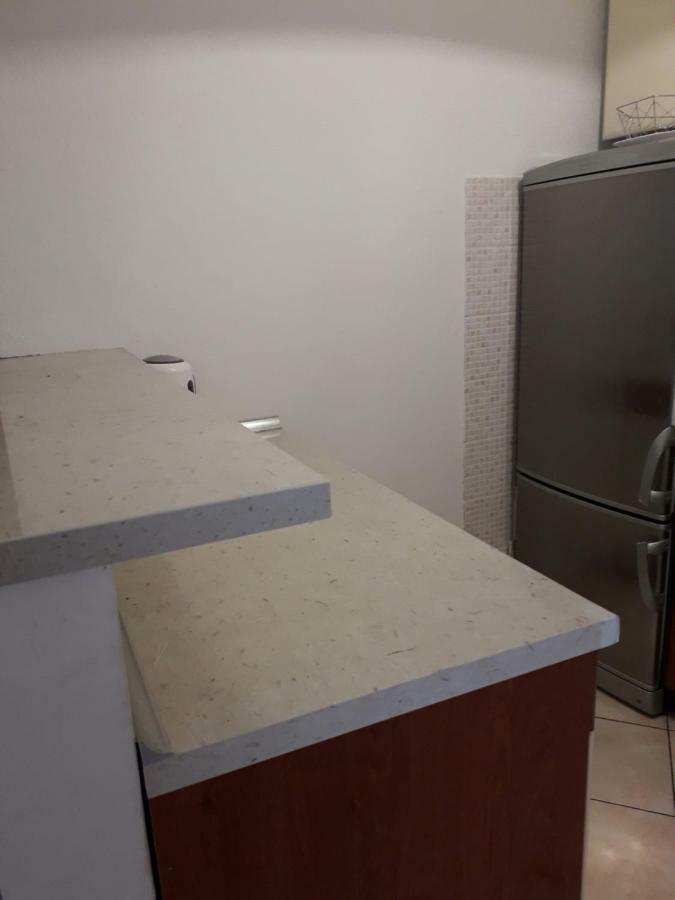 Apartmani Mara I Kata Omis Ngoại thất bức ảnh