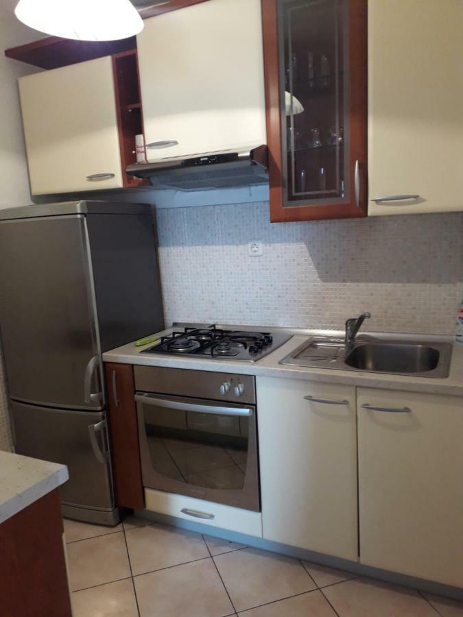 Apartmani Mara I Kata Omis Ngoại thất bức ảnh