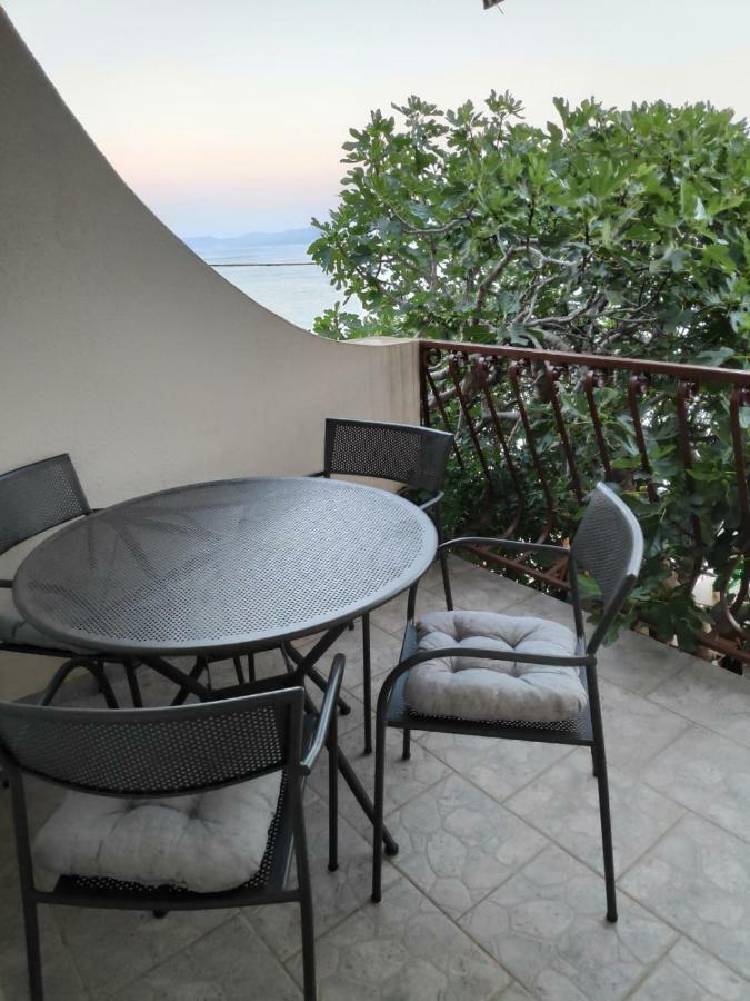 Apartmani Mara I Kata Omis Ngoại thất bức ảnh