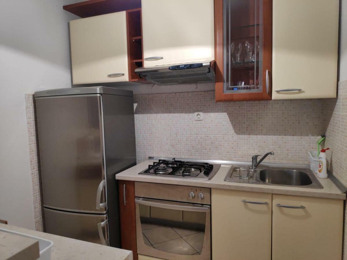 Apartmani Mara I Kata Omis Ngoại thất bức ảnh